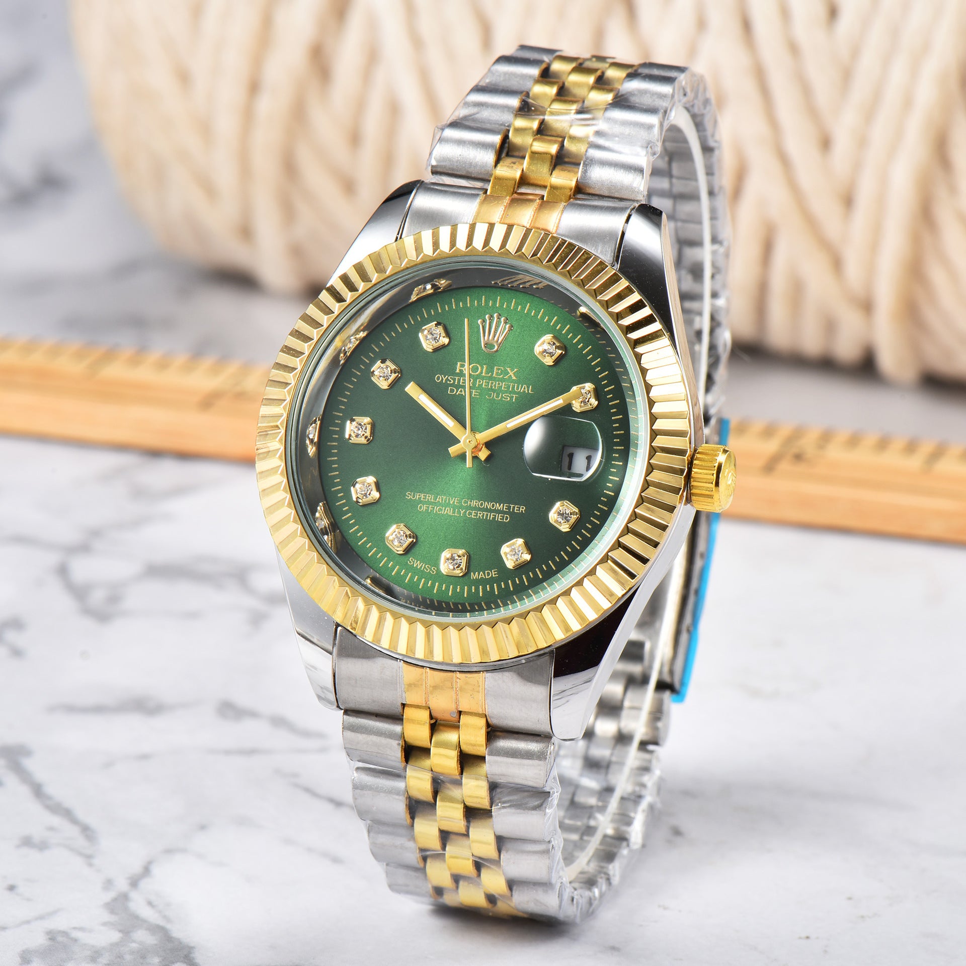 ساعة يد فاخرة رولكس